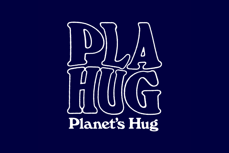 PLAHUGロゴ 紺背景